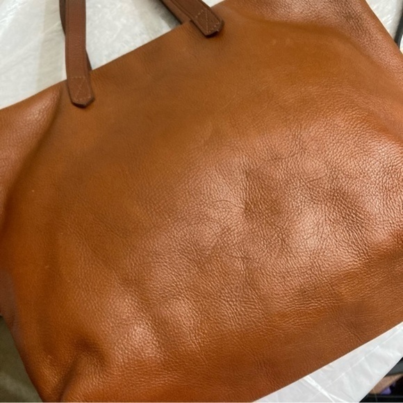 Madewell weathered brown leather tote bag - Picture 12 of 14